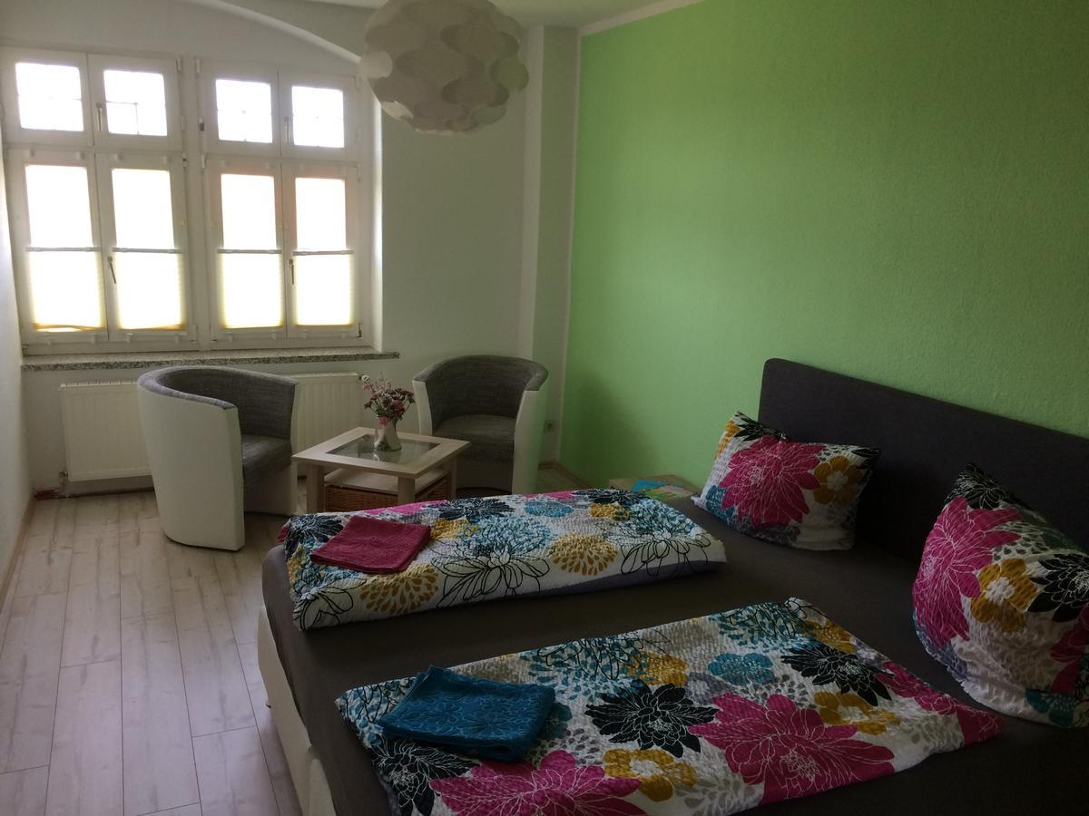 Pension Zum Alten Gasthaus Haensel Krauschwitz Dış mekan fotoğraf